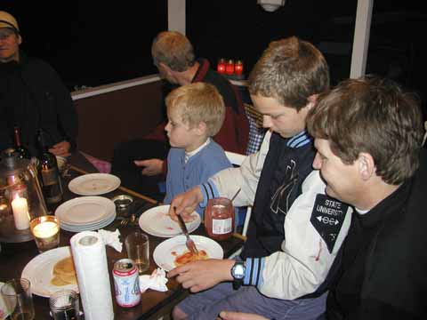 20030620-224213-her