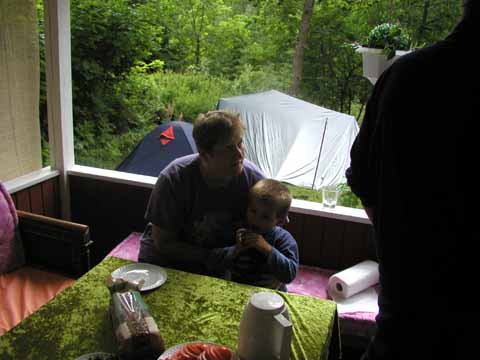 20030621-130100-her