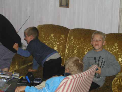 20030621-204045-her