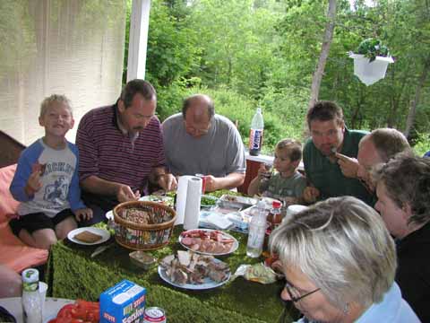 20030622-133750-her