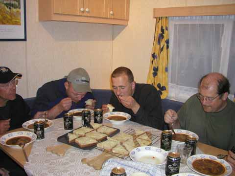 20030523-212652-her