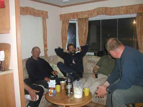 20030526-215954-her