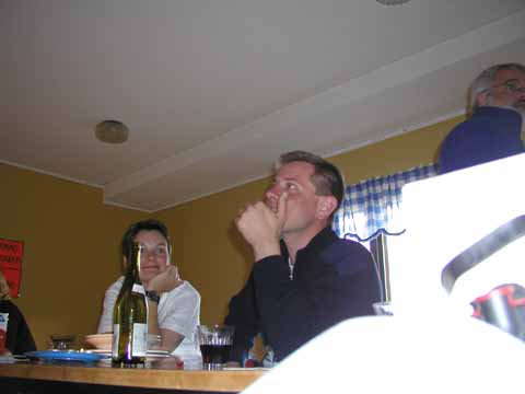 20030529-203354-her