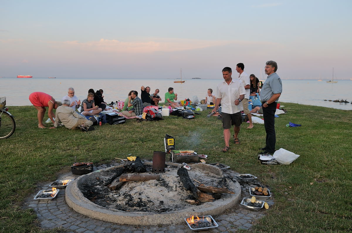 Grillen er t�ndt