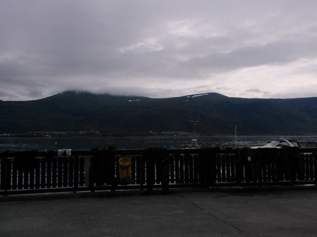 sb001.jpg